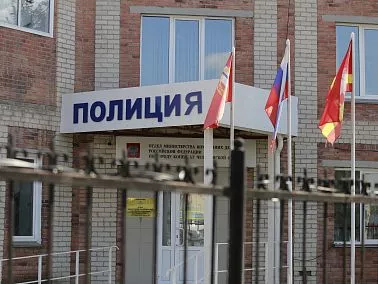 Как будет работать миграционная служба в праздники?