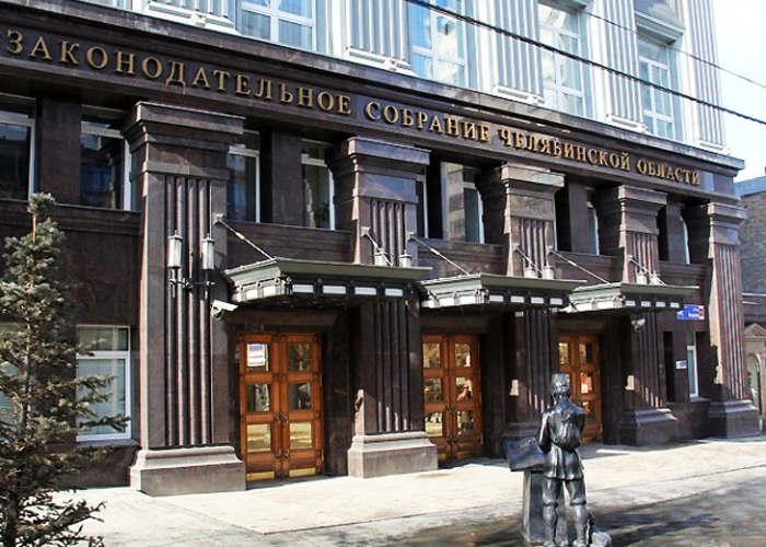 Призеры интернационального турнира по керлингу награждены Владимиром Мякушем Призеры интернационального турнира по керлингу награждены Владимиром Мякушем
