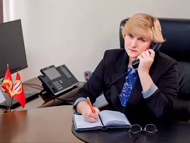 Светлана Логанова ответила на вопросы жителей Копейска в ходе прямой телефонной линии