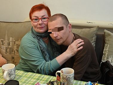 Мама солдата: «Сын послужил, и гитара послужит»