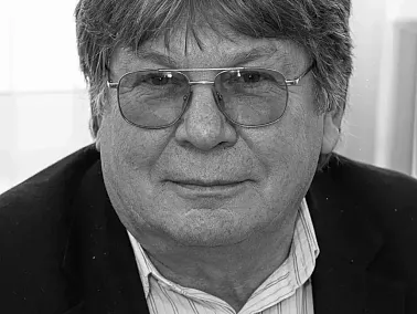 Ушел из жизни бывший директор Копейского медицинского техникума Владимир Макаров