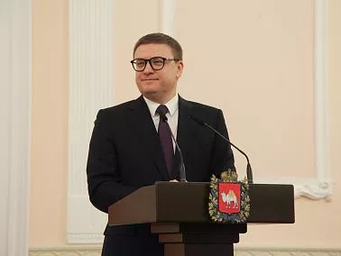 Губернатор Алексей Текслер поздравил с Днём среднего профессионального образования