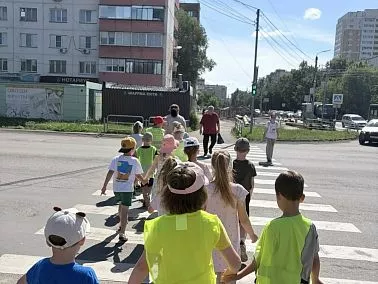 В Копейске дошкольники закрепили знания правил дорожного движения