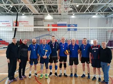 Копейские спасатели завоевали золото на городском волейбольном турнире