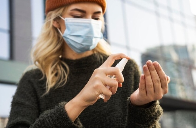В Копейских больницах ввели карантин по гриппу