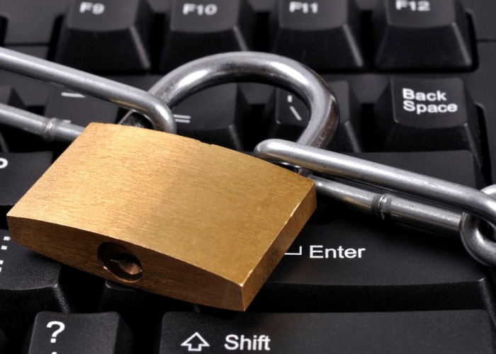 Подросткам Челябинской области ограничат доступ в интернет Подросткам Челябинской области ограничат доступ в интернет