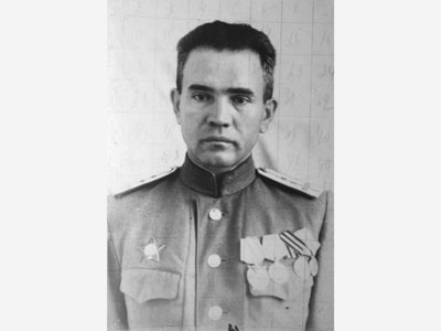 Тяжело в учении, нелегко в бою Тяжело в учении, нелегко в бою
