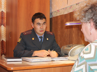 Главное спецсредство копейских участковых — убеждение Главное спецсредство копейских участковых — убеждение