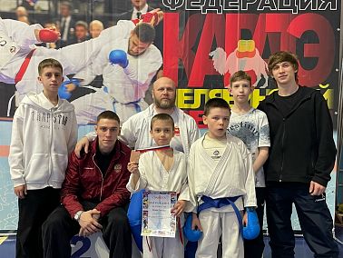 Копейские каратисты завоевали две медали на соревнованиях в Челябинске