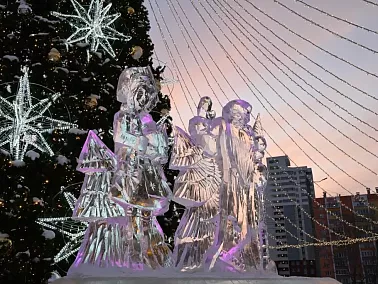 В Копейске началась подготовка к установке традиционного ледового городка